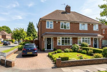 3 Bedroom Semi-Detached House For Sale
